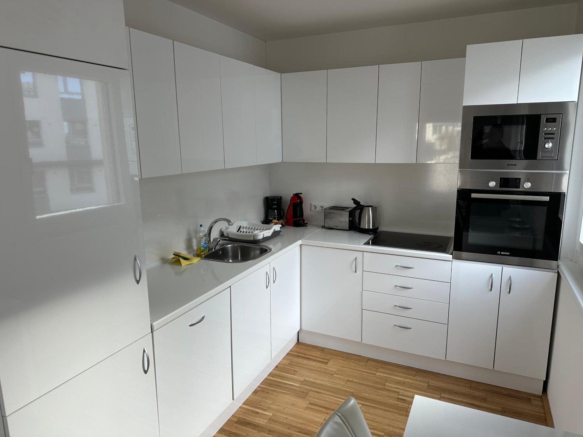 Hauptbahnhof Ferienwohnung Am Park Вена Экстерьер фото